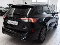 Usata Ford Kuga ST-Line 225 CV (165 kW) 2023 Agate black (metallizzato) SUV