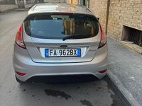 Usata Ford Fiesta 60 CV (44 kW) 2015 Berlina