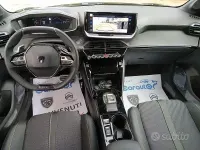 Nuova Peugeot 208 GT 101 CV (74 kW) 2025 Nero Utilitaria