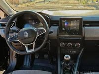 Usata Renault Clio V 101 CV (74 kW) 2025 Nero Berlina