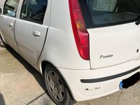 Usata Fiat Punto 60 CV (44 kW) 2006 Bianco Utilitaria
