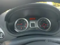 Usata Renault Clio LE 85 CV (62 kW) 2007 Nero Utilitaria