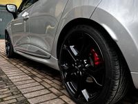 Usado Renault Clio IV R.S. 215 CV (158 kW) 2015 Gris Berlina