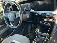 Usata Opel Mokka Elegance 101 CV (74 kW) 2024 Grigio SUV