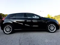 Usata Mercedes A180 109 CV (80 kW) 2013 Nero Utilitaria