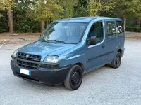 Usata Fiat Doblò 101 CV (74 kW) 2003 Bluazzurro Monovolume