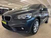 Usata BMW 218 Active Tourer Advantage 150 CV (110 kW) 2016 Blu Monovolume