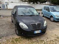 Usata Lancia Ypsilon 69 CV (50 kW) 2009 Nero Utilitaria