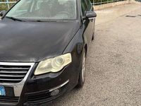Usata VW Passat Highline 170 CV (125 kW) 2009 Blu/azzurro Station wagon