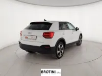 Usata Audi Q2 Advanced 150 CV (110 kW) 2023 Bianco metallizzato SUV