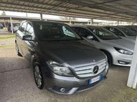 Usata Mercedes B180 Executive 109 CV (80 kW) 2014 Grigio Monovolume