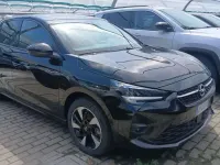 Usata Opel Corsa-e 100 kW (136 CV) 2023 Nero Utilitaria
