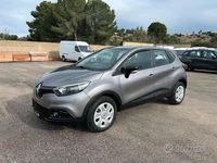 Usata Renault Captur 90 CV (66 kW) 2016 Grigio SUV