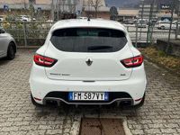 Second-hand Renault Clio IV Trophy 220 CP (161 kW) 2018 Berlinǎ