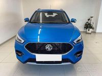 Nuova MG ZS Luxury 106 CV (77 kW) 2025 Blu Berlina