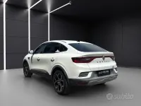Usata Renault Arkana Intens 94 CV (69 kW) 2022 Bianco SUV