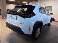 Usata Toyota Yaris Cross Active 116 CV (85 kW) 2024 Bianco SUV