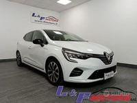 Usata Renault Clio V Intens 140 CV (102 kW) 2022 Bianco Berlina
