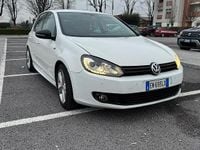 Usata VW Golf VII R-line 140 CV (102 kW) 2012 Bianco Berlina
