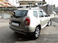 Usata Dacia Duster Lauréate 110 CV (80 kW) 2012 Oro SUV