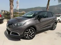 Usata Renault Captur 90 CV (66 kW) 2016 Grigio SUV