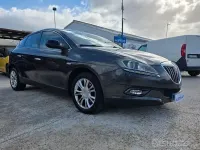 Usata Lancia Delta 120 CV (88 kW) 2011 Nero Utilitaria