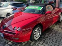 Usata Alfa Romeo Spider 144 CV (105 kW) 2000 Rosso Cabrio