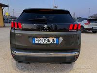 Usata Peugeot 3008 Allure 131 CV (96 kW) 2018 Verde SUV