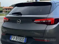 Usata Opel Grandland X 131 CV (96 kW) 2019 Grigio SUV