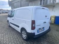 Usata Peugeot TePee Outdoor 114 CV (83 kW) 2014 Bianco Berlina