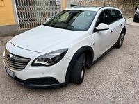 Usata Opel Insignia Country Tourer 2014 Bianco Station wagon