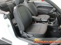 Usata VW Beetle Cabriolet Design 105 CV (77 kW) 2016 Bianco Cabrio