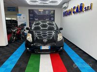 Usata Toyota Yaris 69 CV (50 kW) 2010 Nero Berlina