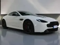 Usata Aston Martin Vantage 572 CV (420 kW) 2014 Bianco perla Coupé