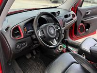 Usata Jeep Renegade Trailhawk 170 CV (125 kW) 2017 Rosso SUV