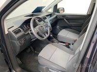 Usata VW Caddy 150 CV (110 kW) 2018 Blu/azzurro Monovolume