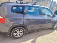 Usata Chevrolet Orlando 141 CV (103 kW) 2011 Grigio Monovolume
