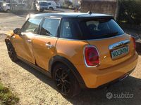Usata Mini Cooper 136 CV (100 kW) 2015 Giallo Utilitaria