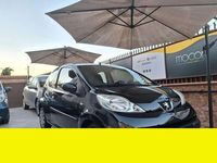 Usata Peugeot 107 68 CV (50 kW) 2007 Nero Utilitaria