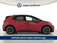 Usata VW ID.3 Pro Performance 150 kW (204 CV) 2025 Kings red metallizzato nero Utilitaria