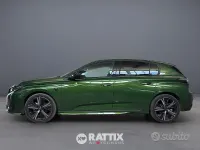 Usata Peugeot 308 GT 131 CV (96 kW) 2024 Verde olivine Berlina