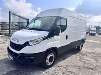 Usata Iveco Daily 116 CV (85 kW) 2021 Bianco Monovolume