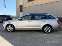 Usata Skoda Octavia Executive 116 CV (85 kW) 2019 Grigio Station wagon