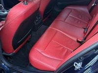Begagnad BMW 330 Sport Line 258 HK (189 kW) 2014 Blå Kombi