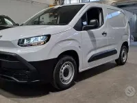 Nuova Toyota Proace Verso Active 110 CV (80 kW) 2026 Bianco Station wagon
