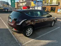 Usata Lancia Delta 190 CV (139 kW) 2011 Utilitaria