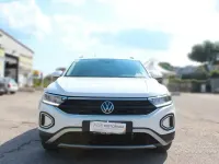 Usata VW T-Roc Life 110 CV (80 kW) 2023 Bianco SUV