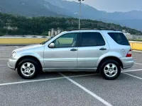 Usata Mercedes ML270 163 CV (119 kW) 2004 Argento SUV