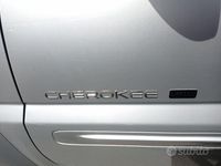 Usata Jeep Cherokee Limited 150 CV (110 kW) 2004 Grigio SUV
