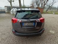 usata Toyota RAV4 2.0i 16V cat 5 porte